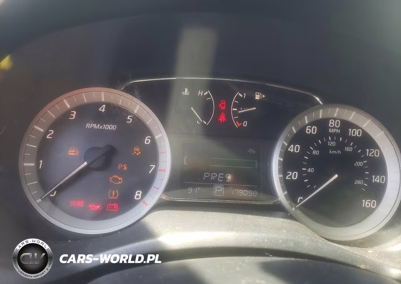 2015 Nissan Sentra Sr VIN:3N1AB7AP5FY246322 - 9