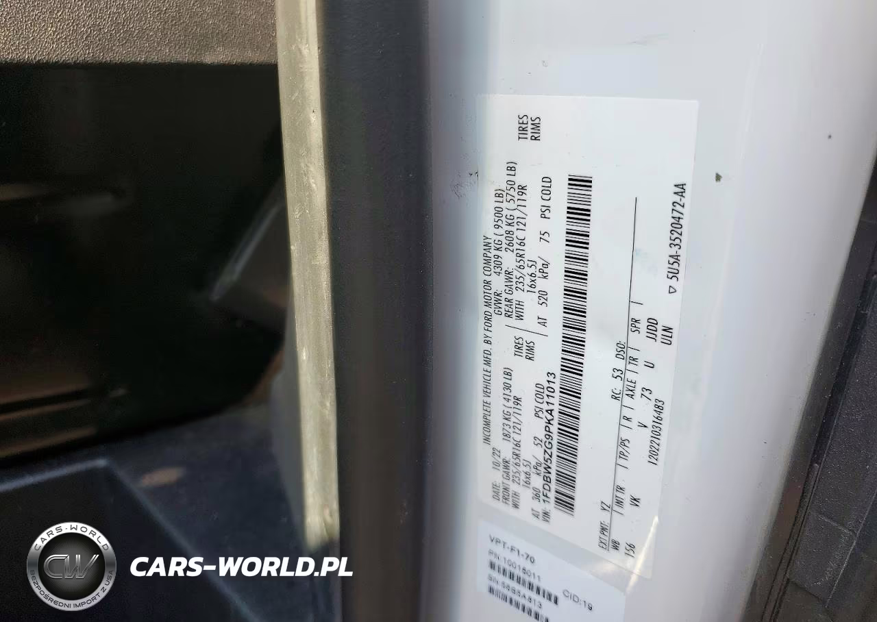 2023 Ford Transit Refrigerated Box Truck VIN:1FDBW5ZG9PKA11013 - 12