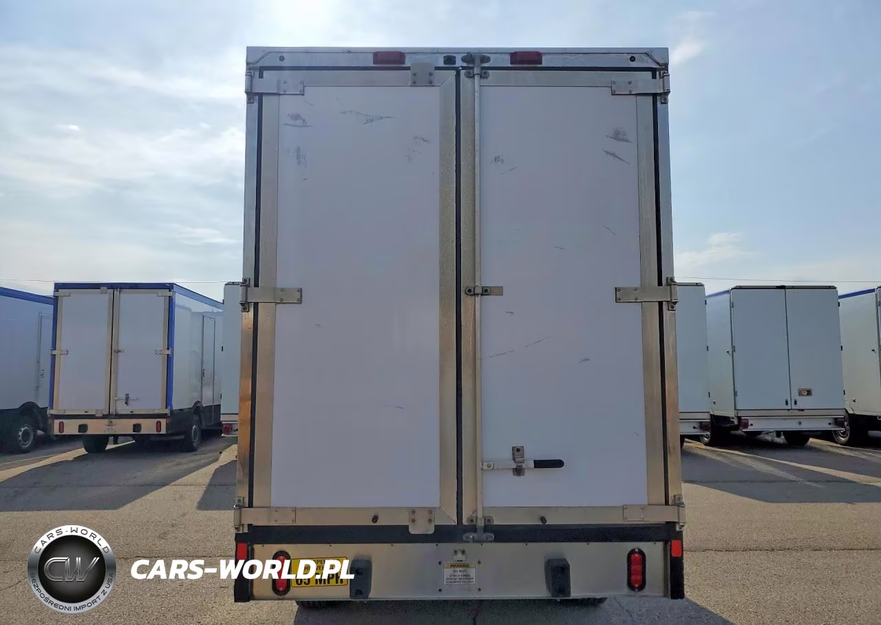 2023 Ford Transit Refrigerated Box Truck VIN:1FDBW5ZG9PKA11013 - 6