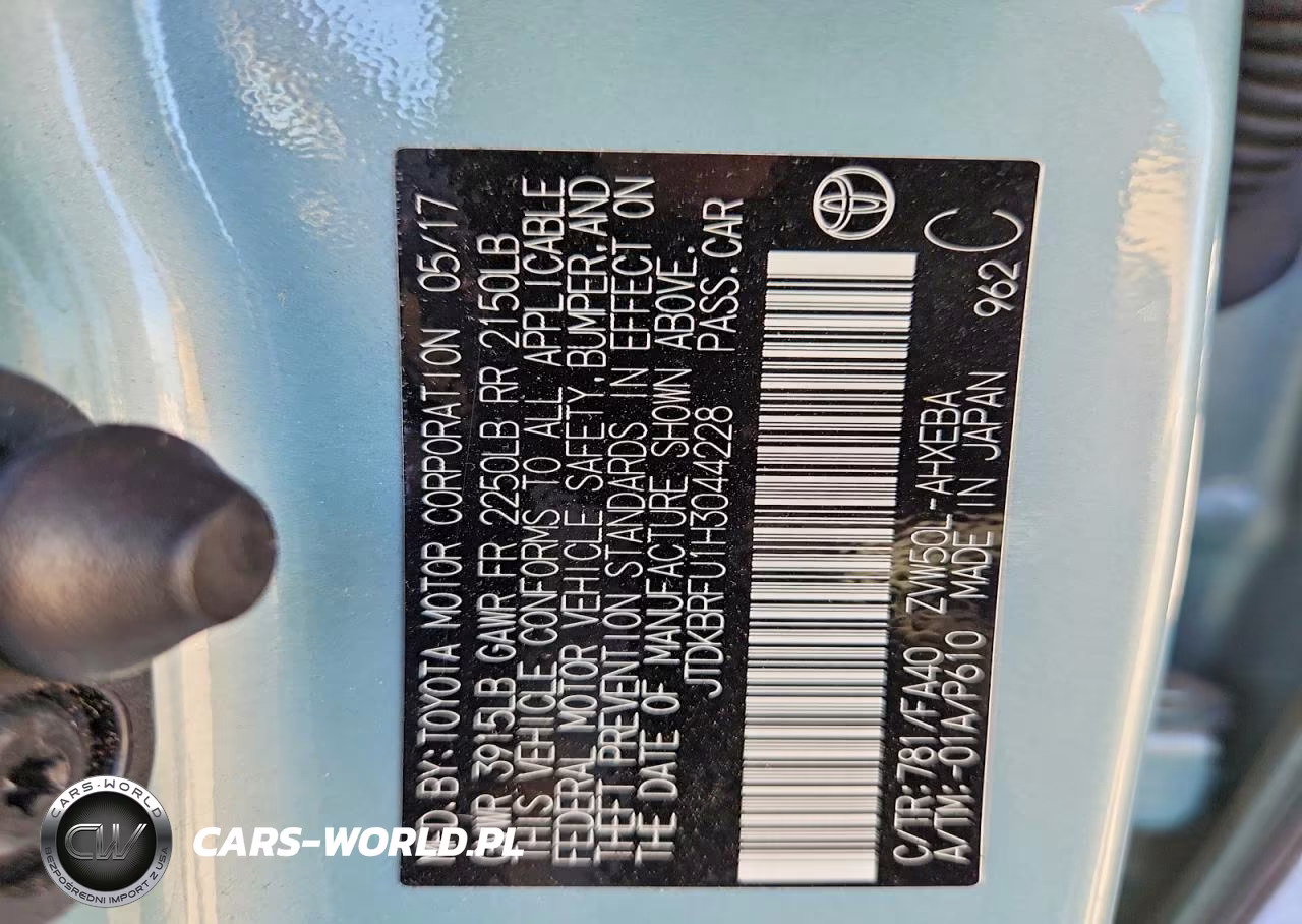 2017 Toyota Prius Two VIN:JTDKBRFU1H3044228 - 12