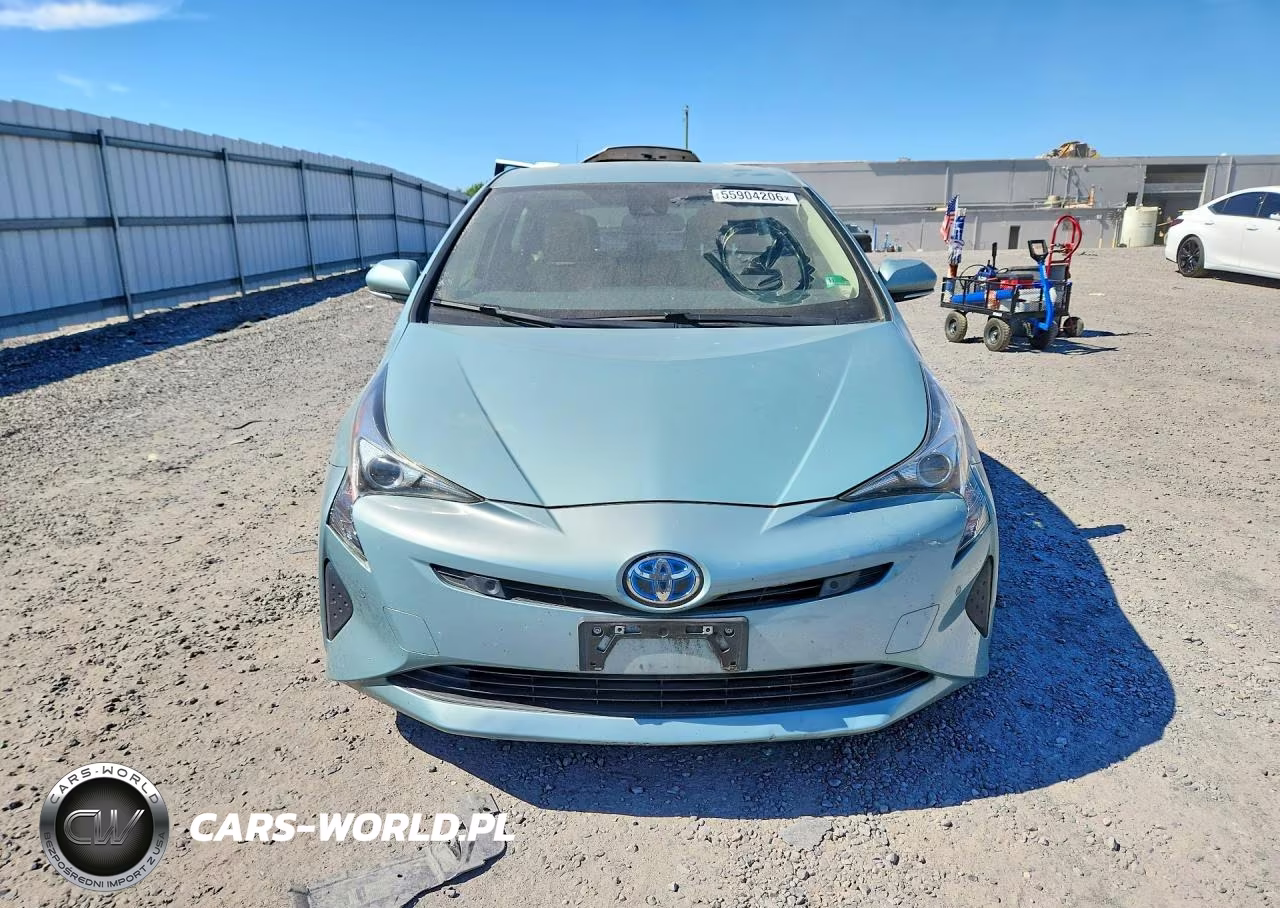 2017 Toyota Prius Two VIN:JTDKBRFU1H3044228 - 5