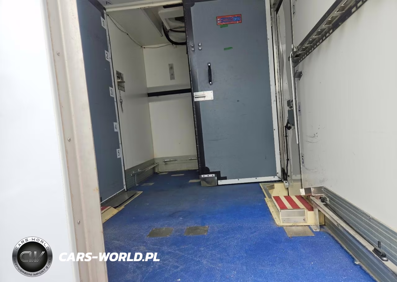 2021 Ford Transit T-350 VIN:1FDBW5Z86MKA79936 - 10
