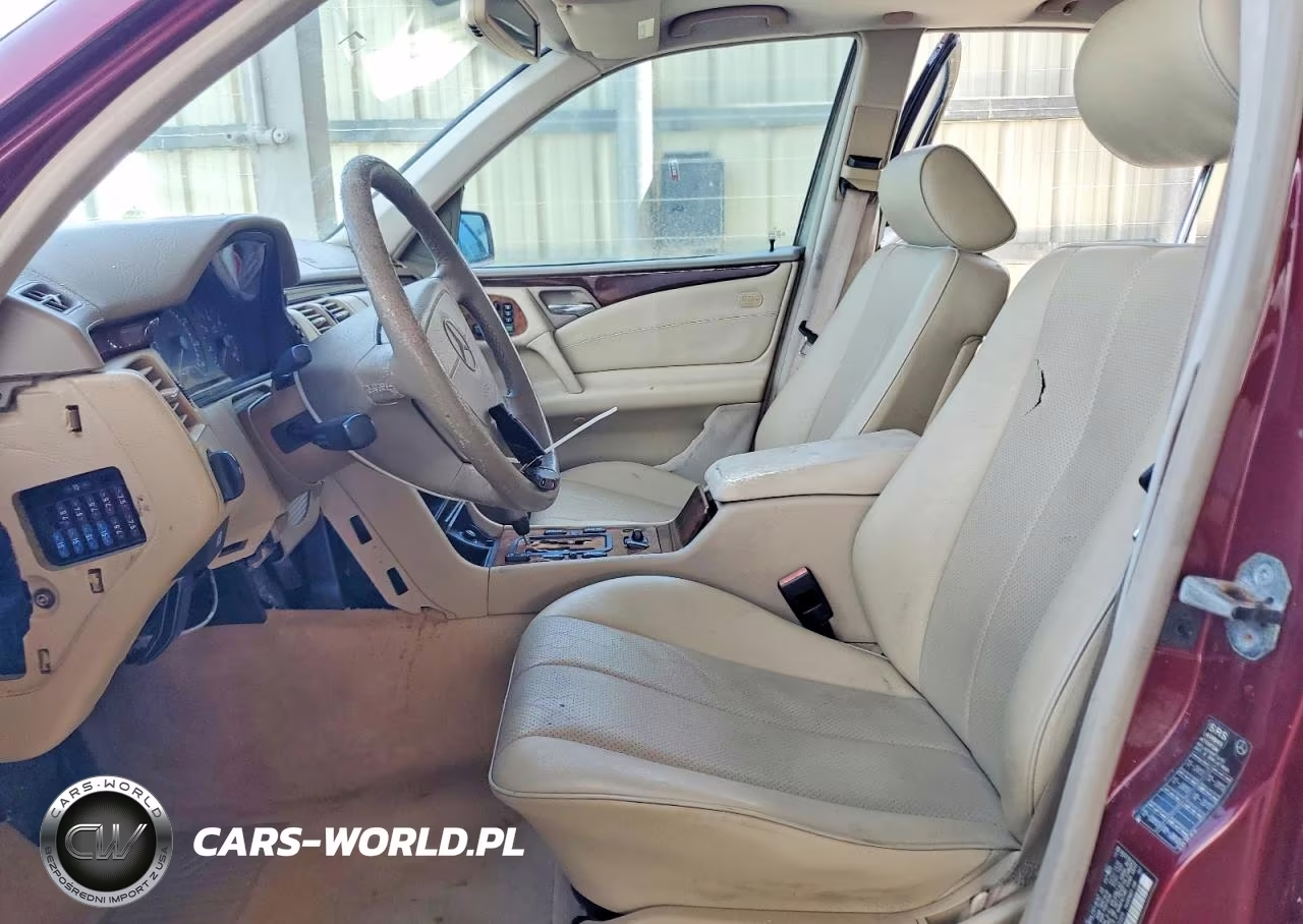1999 Mercedes-Benz E 300Td VIN:WDBJF25H8XA825025 - 7