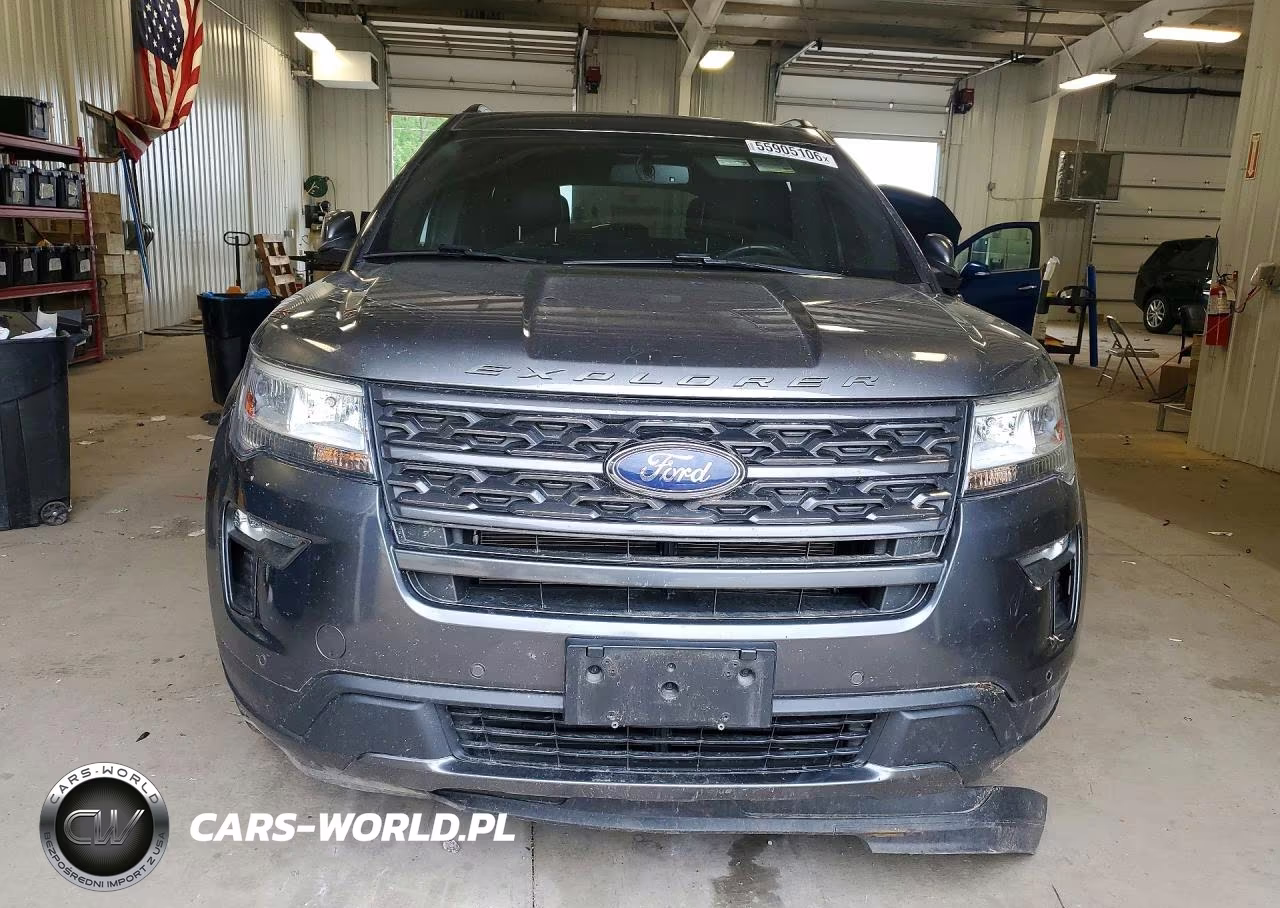 2018 Ford Explorer Xlt VIN:1FM5K8D86JGC14400 - 5
