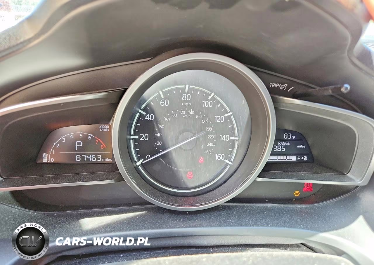 2018 Mazda 3 Sport VIN:3MZBN1U73JM161543 - 9