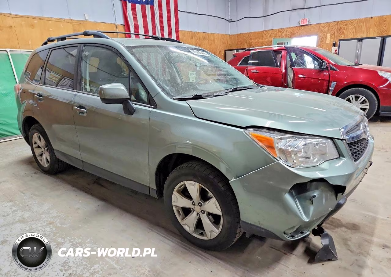 2015 Subaru Forester 2.5I Premium VIN:JF2SJADC7FH535340 - 4