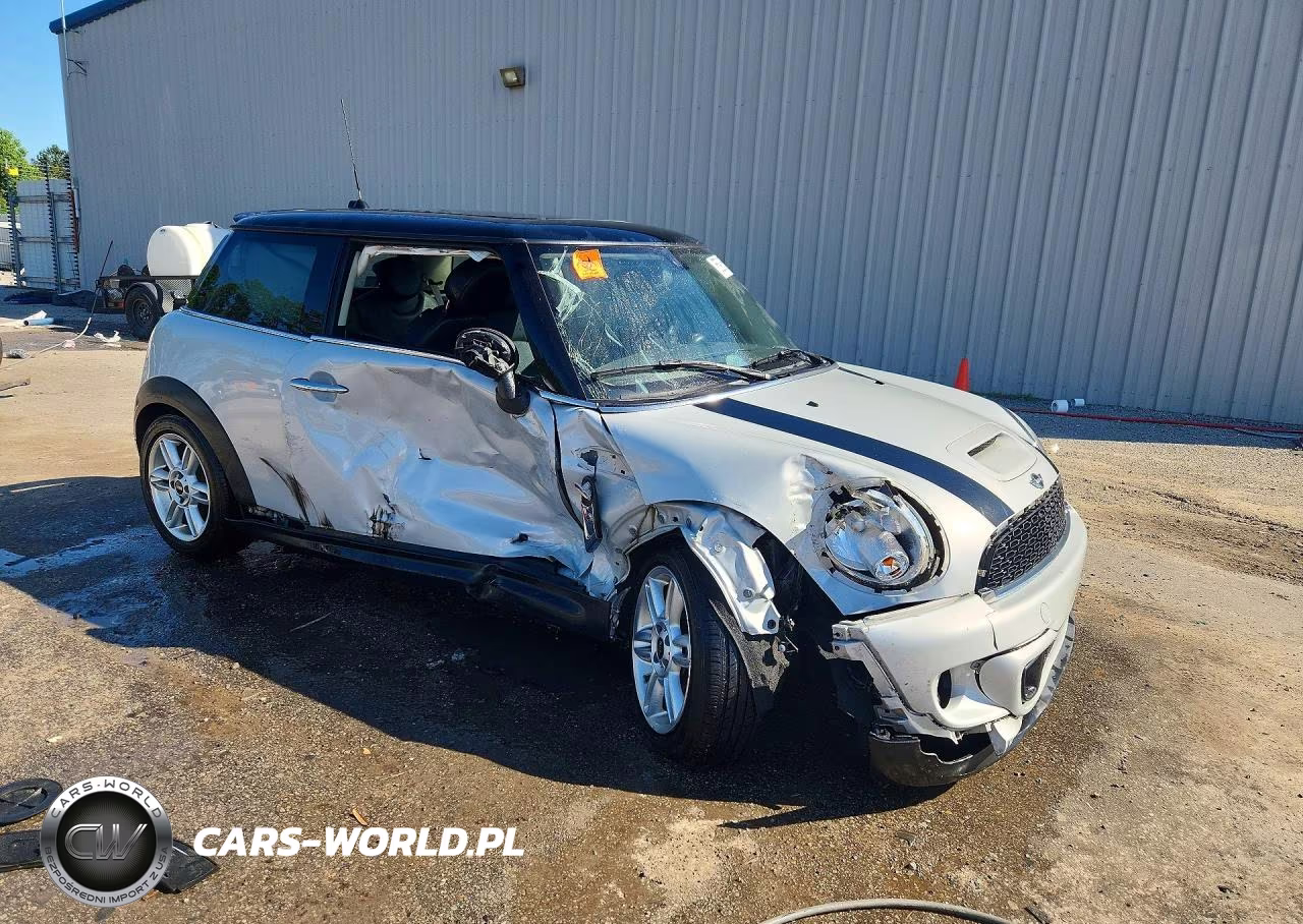 2013 Mini Cooper S VIN:WMWSV3C50DT390246 - 4