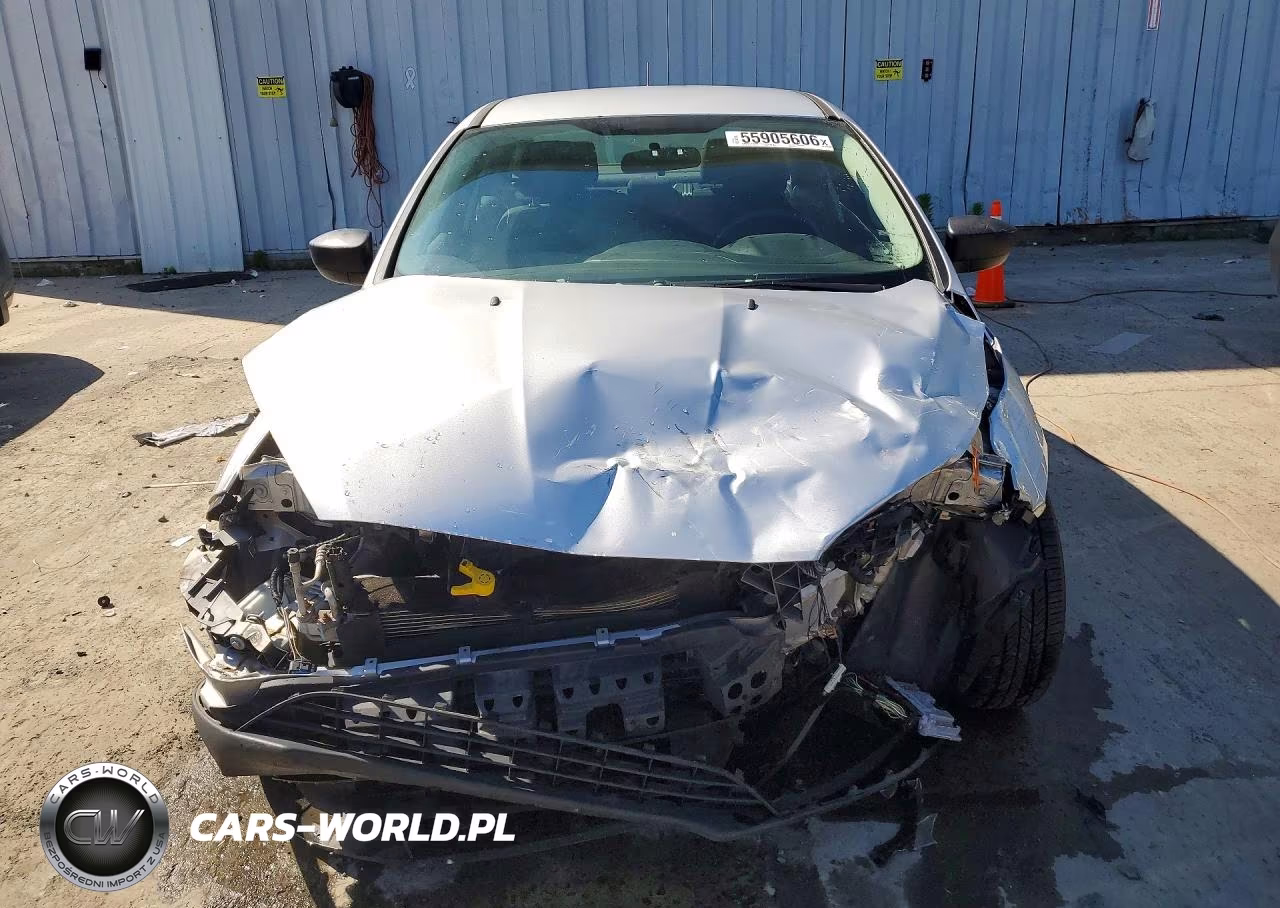 2017 Ford Focus S VIN:1FADP3E2XHL200893 - 5