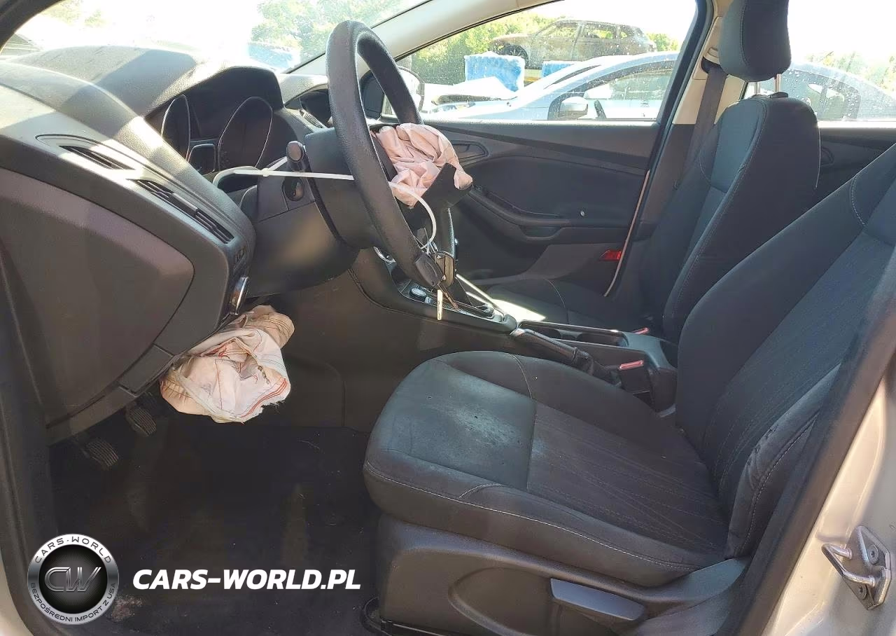 2017 Ford Focus S VIN:1FADP3E2XHL200893 - 7