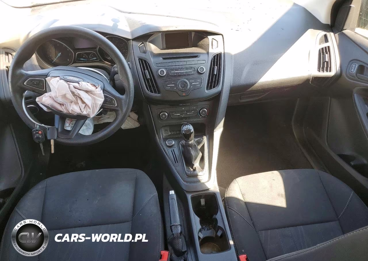 2017 Ford Focus S VIN:1FADP3E2XHL200893 - 8