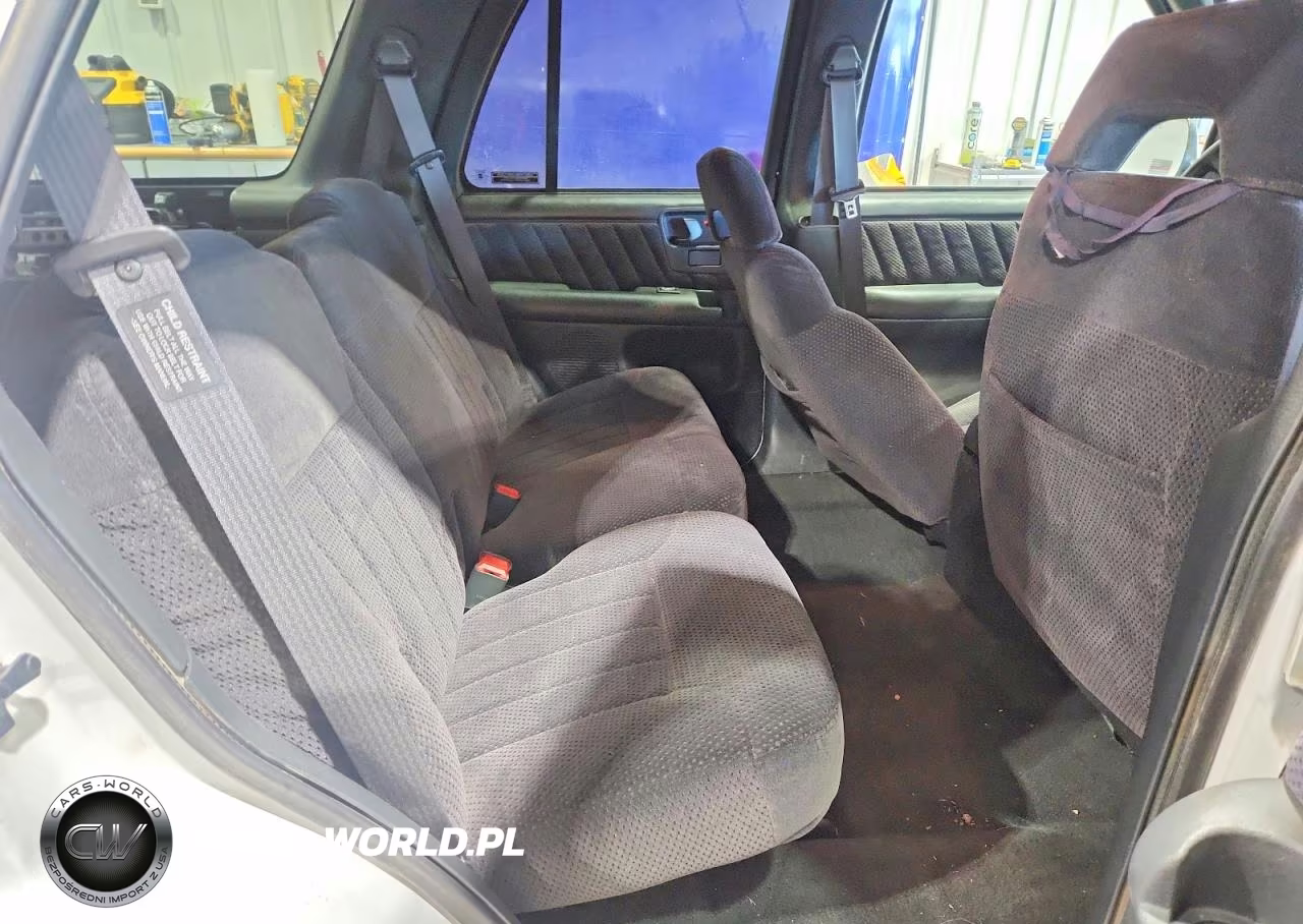 1997 Chevrolet Blazer VIN:1GNDT13WXV2238293 - 11