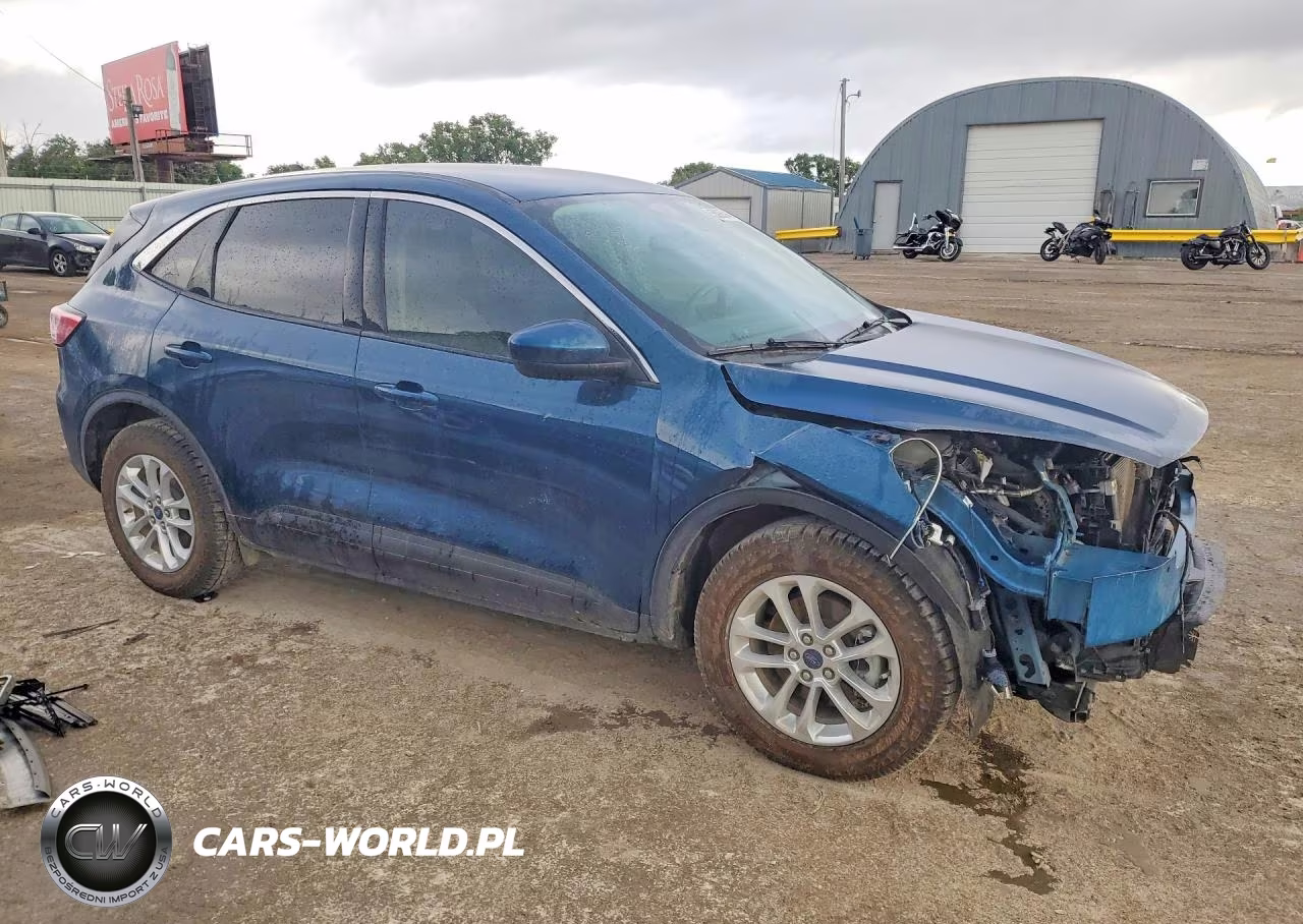 2020 Ford Escape Se VIN:1FMCU0G62LUB78772 - 4
