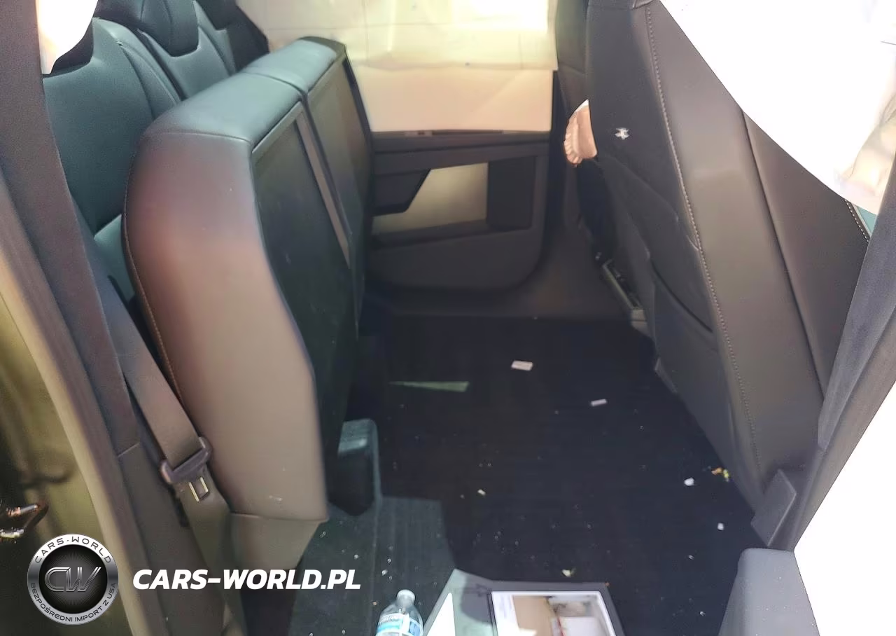 2024 Tesla Cybertruck VIN:7G2CEHED6RA002269 - 10