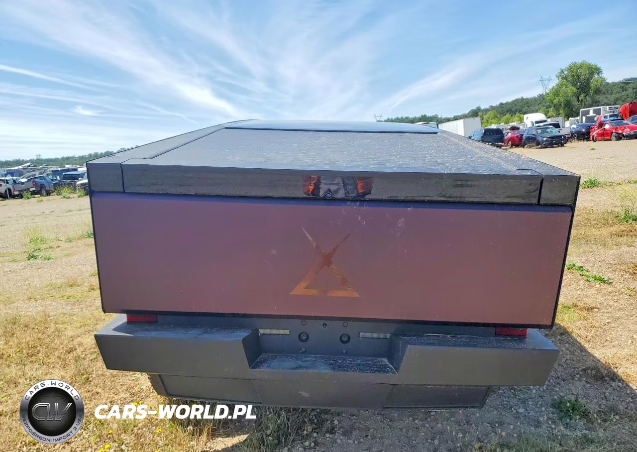 2024 Tesla Cybertruck VIN:7G2CEHED6RA002269 - 6