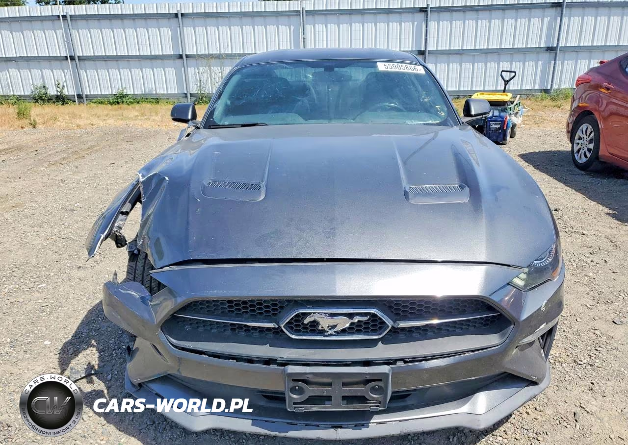 2018 Ford Mustang VIN:1FA6P8TH8J5123139 - 5