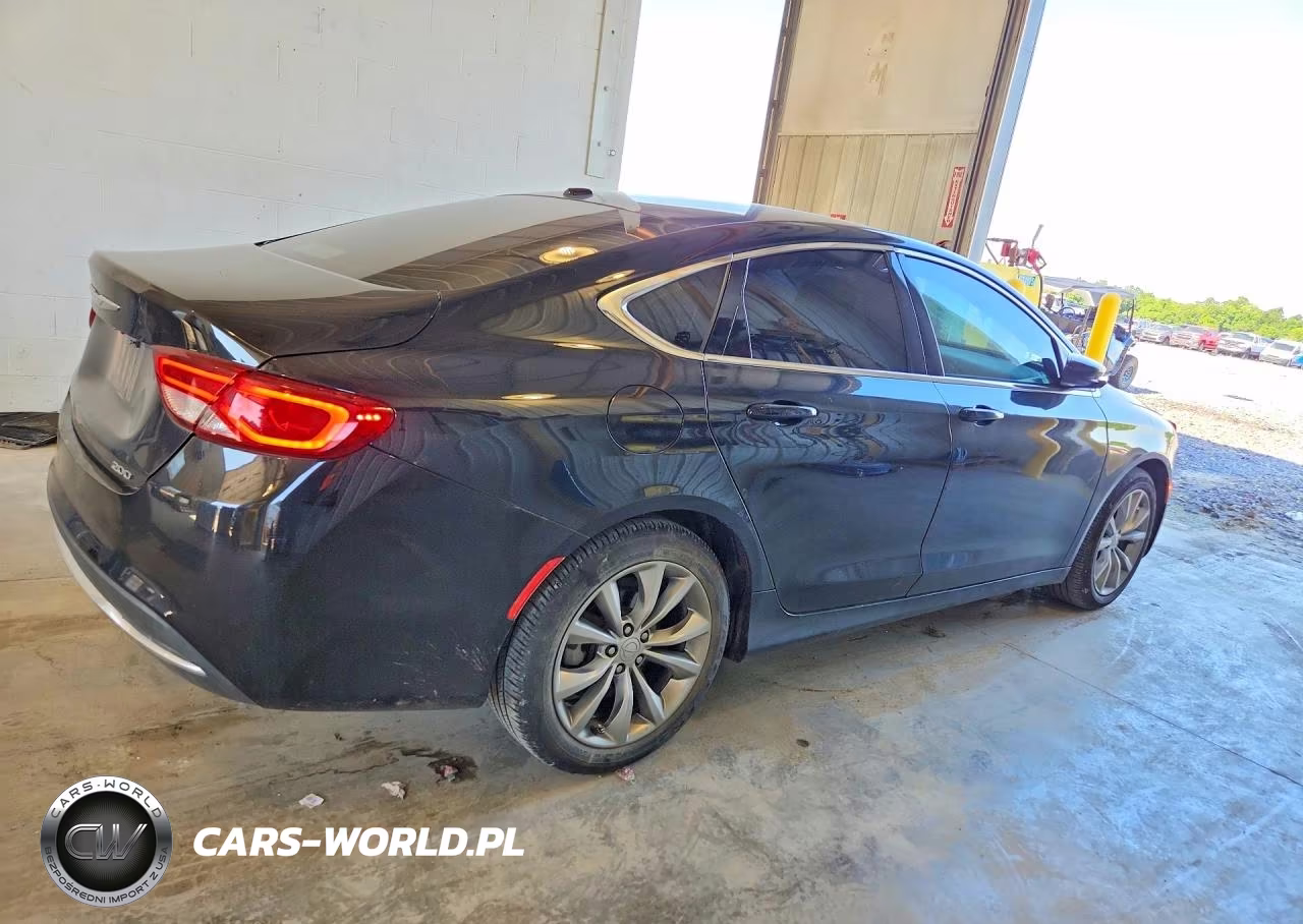 2016 Chrysler 200 Limited VIN:1C3CCCAB0GN110800 - 3