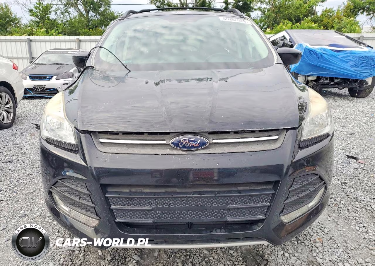 2015 Ford Escape Se VIN:1FMCU9GX0FUC10037 - 5