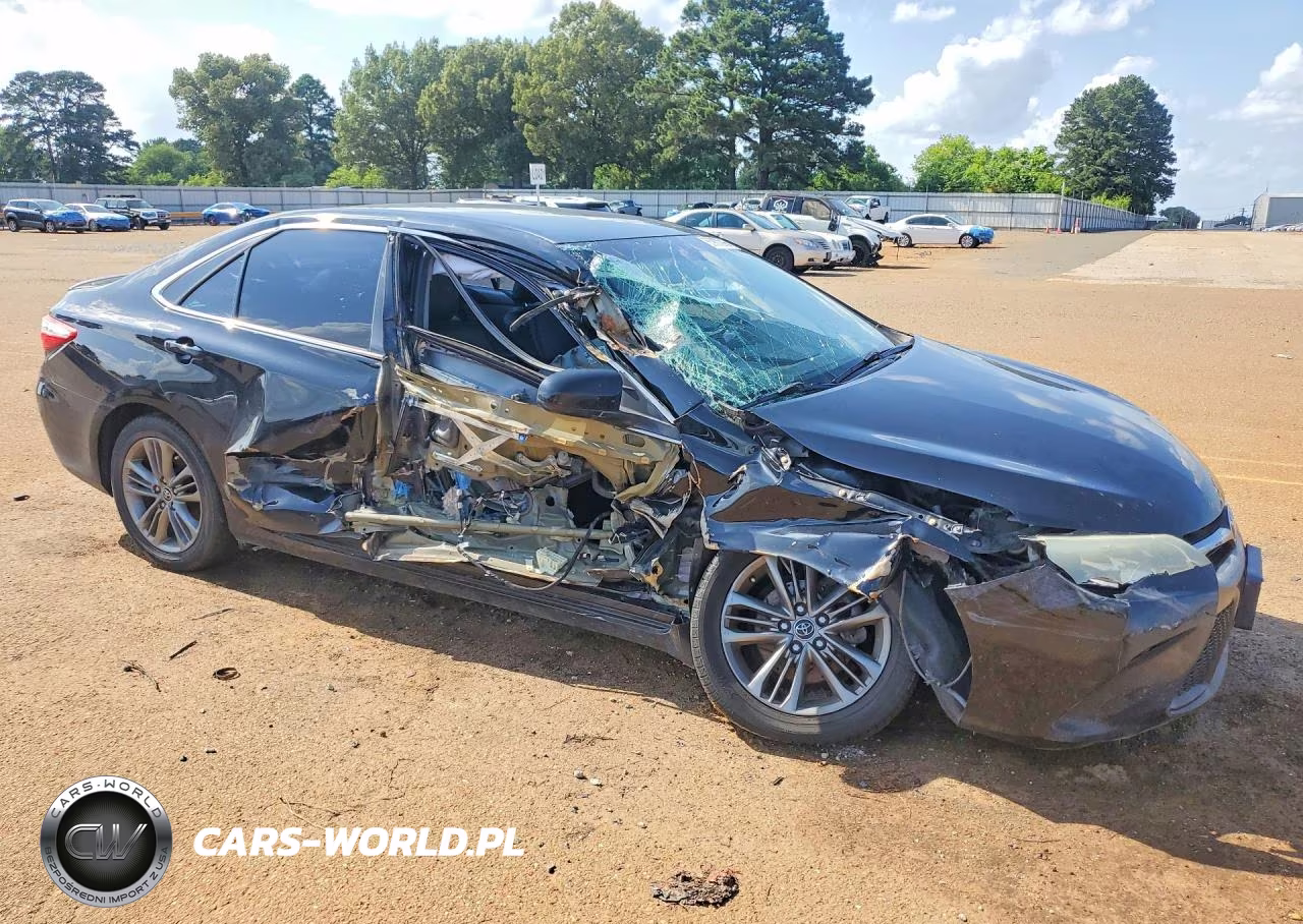 2016 Toyota Camry VIN:4T1BF1FK8GU160650 - 4