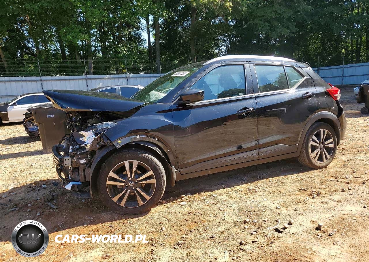 2018 Nissan Kicks S