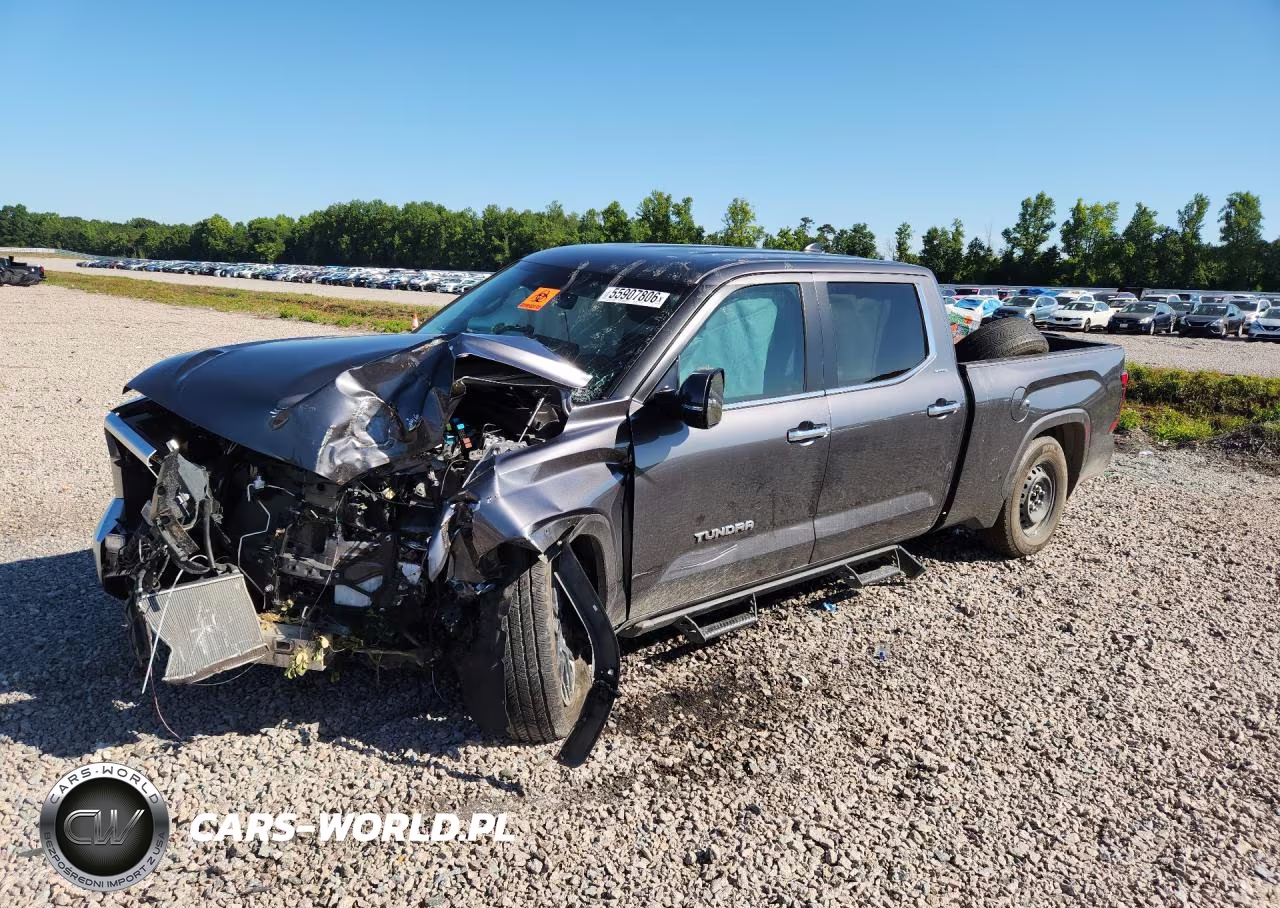 2024 Toyota Tundra Crewmax Limited – zdjęcie 1 z 12