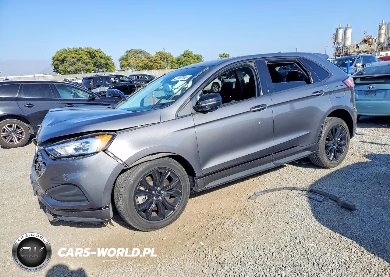 2022 Ford Edge Se – zdjęcie 1 z 13