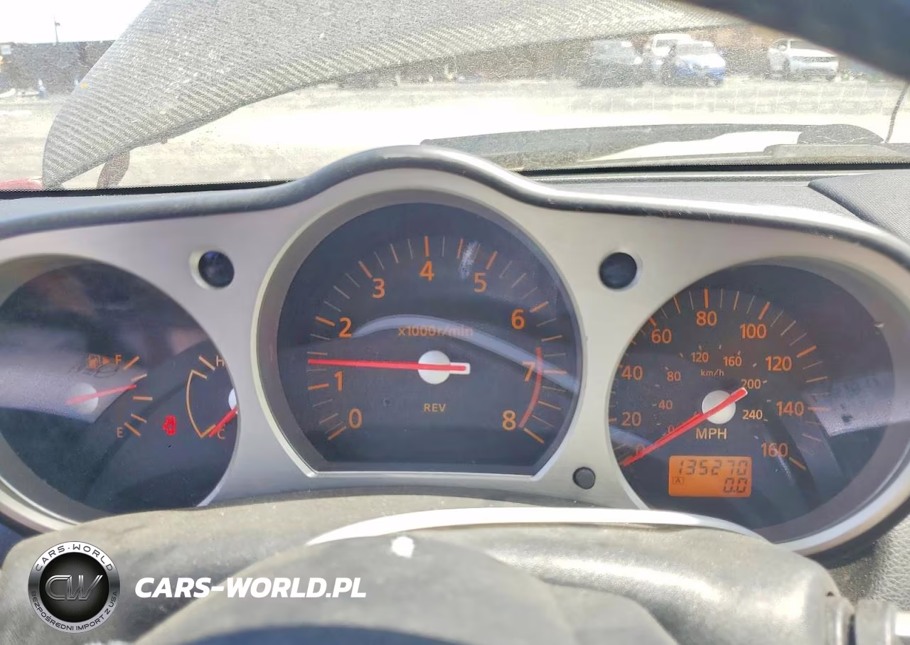 2004 Nissan 350Z Coupe VIN:JN1AZ34D34T166139 - 9