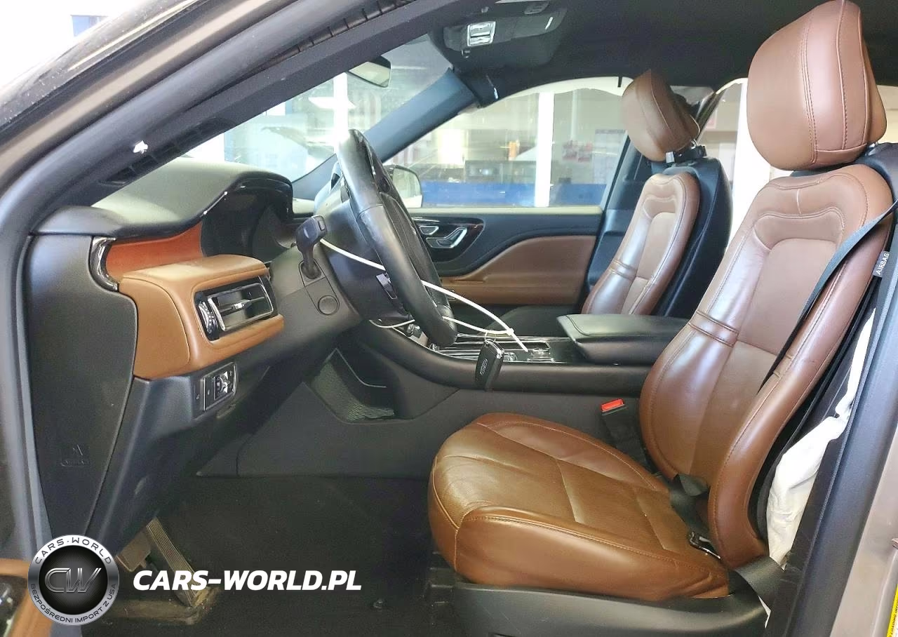 2020 Lincoln Aviator VIN:5LM5J7XC7LGL34655 - 7