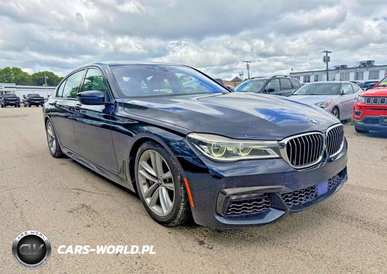 2017 BMW 750 Xi