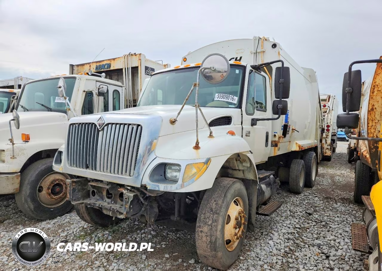 2006 International 7400 Refuse Truck VIN:1HTWCAZR66J333026 - 2