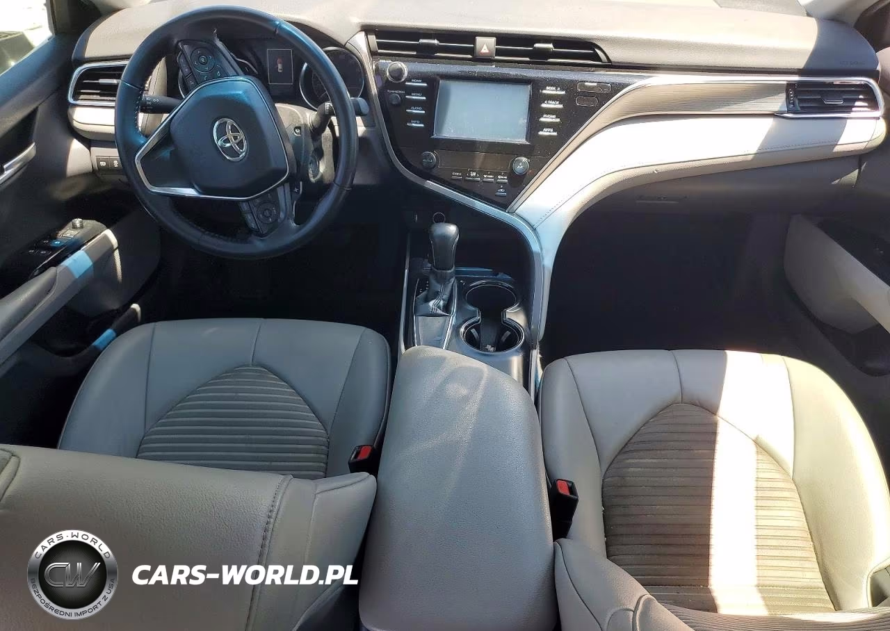 2018 Toyota Camry Se VIN:4T1B11HK2JU589365 - 8