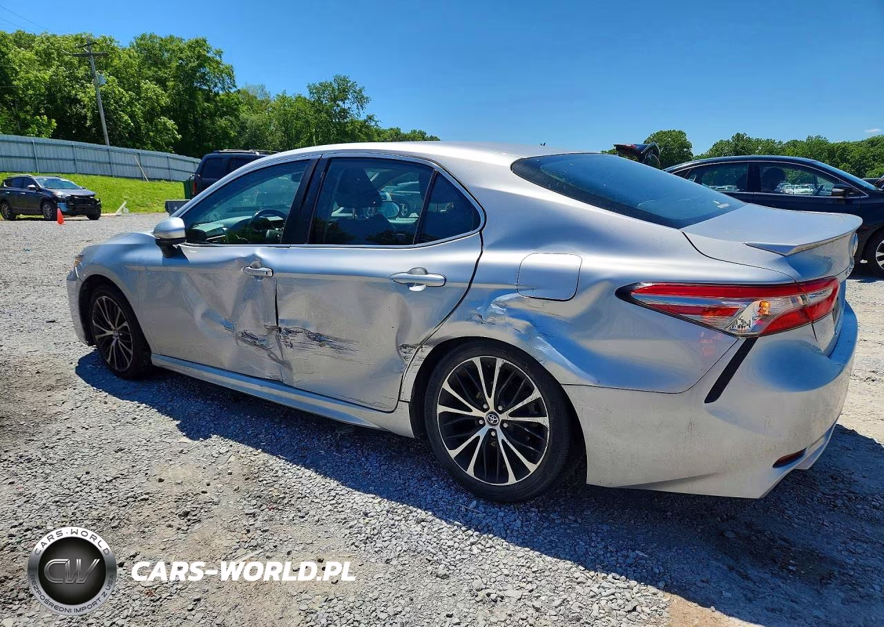 2018 Toyota Camry Se VIN:4T1B11HK7JU126198 - 2