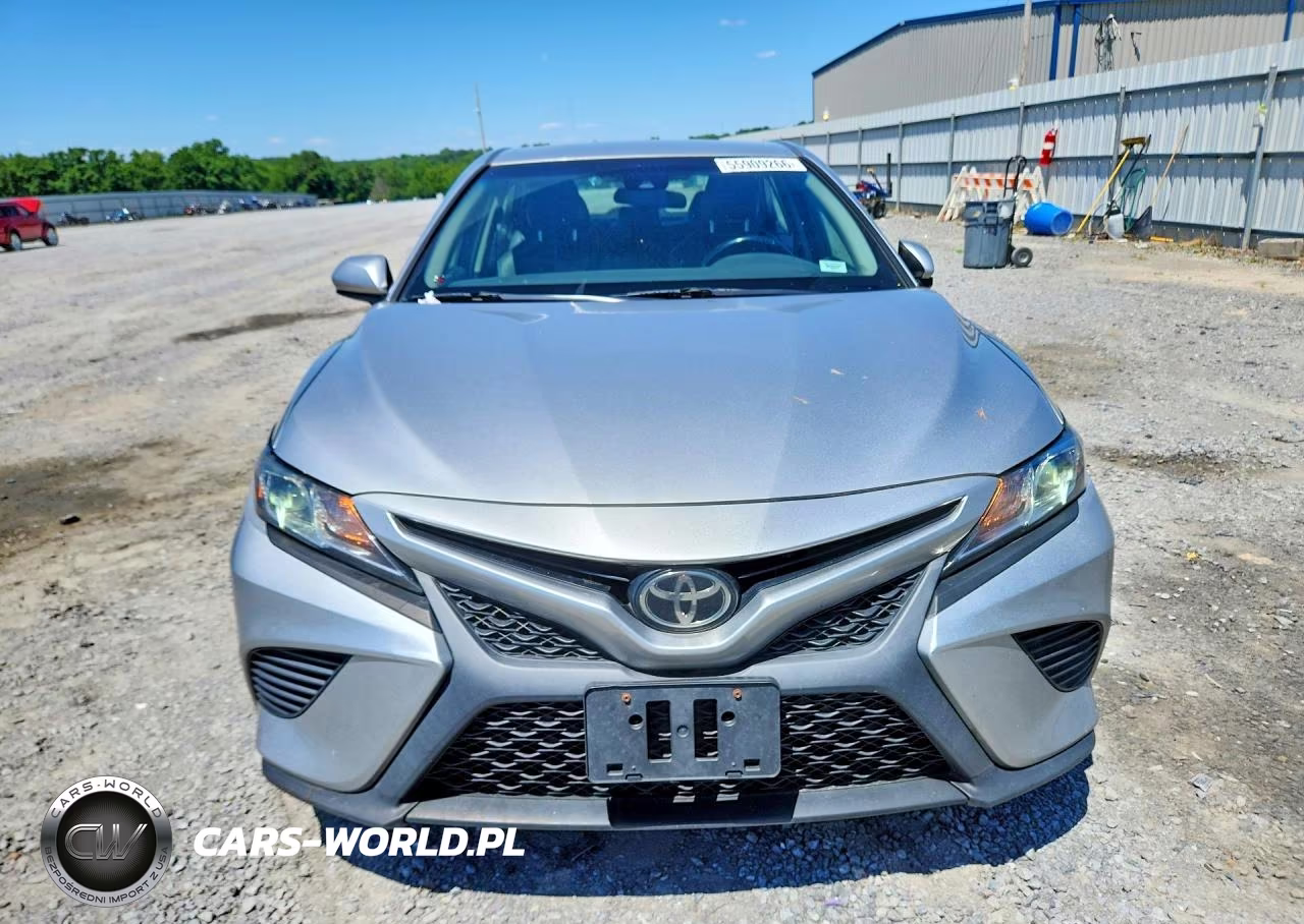 2018 Toyota Camry Se VIN:4T1B11HK7JU126198 - 5