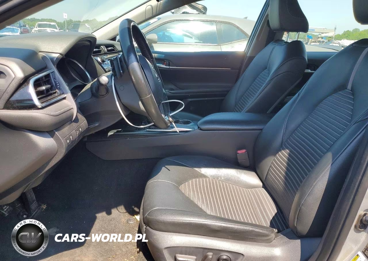 2018 Toyota Camry Se VIN:4T1B11HK7JU126198 - 7