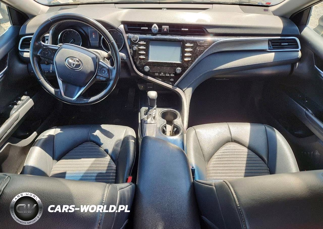 2018 Toyota Camry Se VIN:4T1B11HK7JU126198 - 8