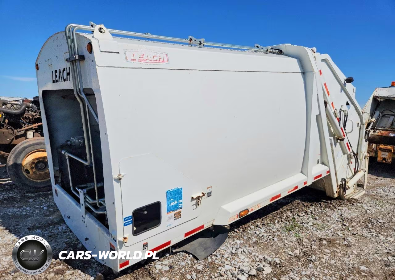 2006 International 4300 Refuse Truck VIN:1HTMMAAR26H339476 - 9