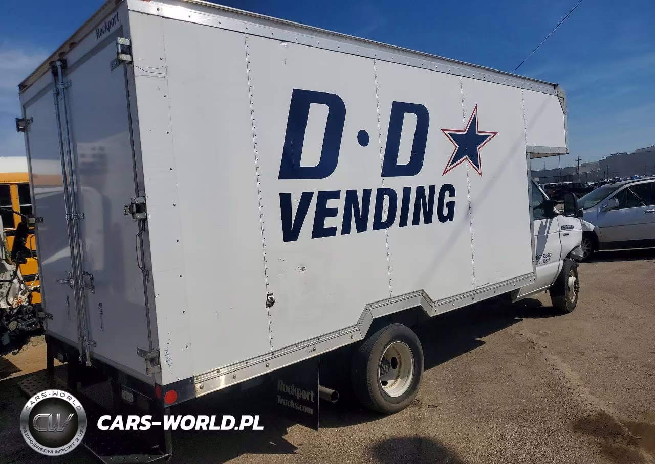 2014 Ford Econoline E350 Super Duty Cutaway Van VIN:1FDWE3FL5EDA60625 - 3