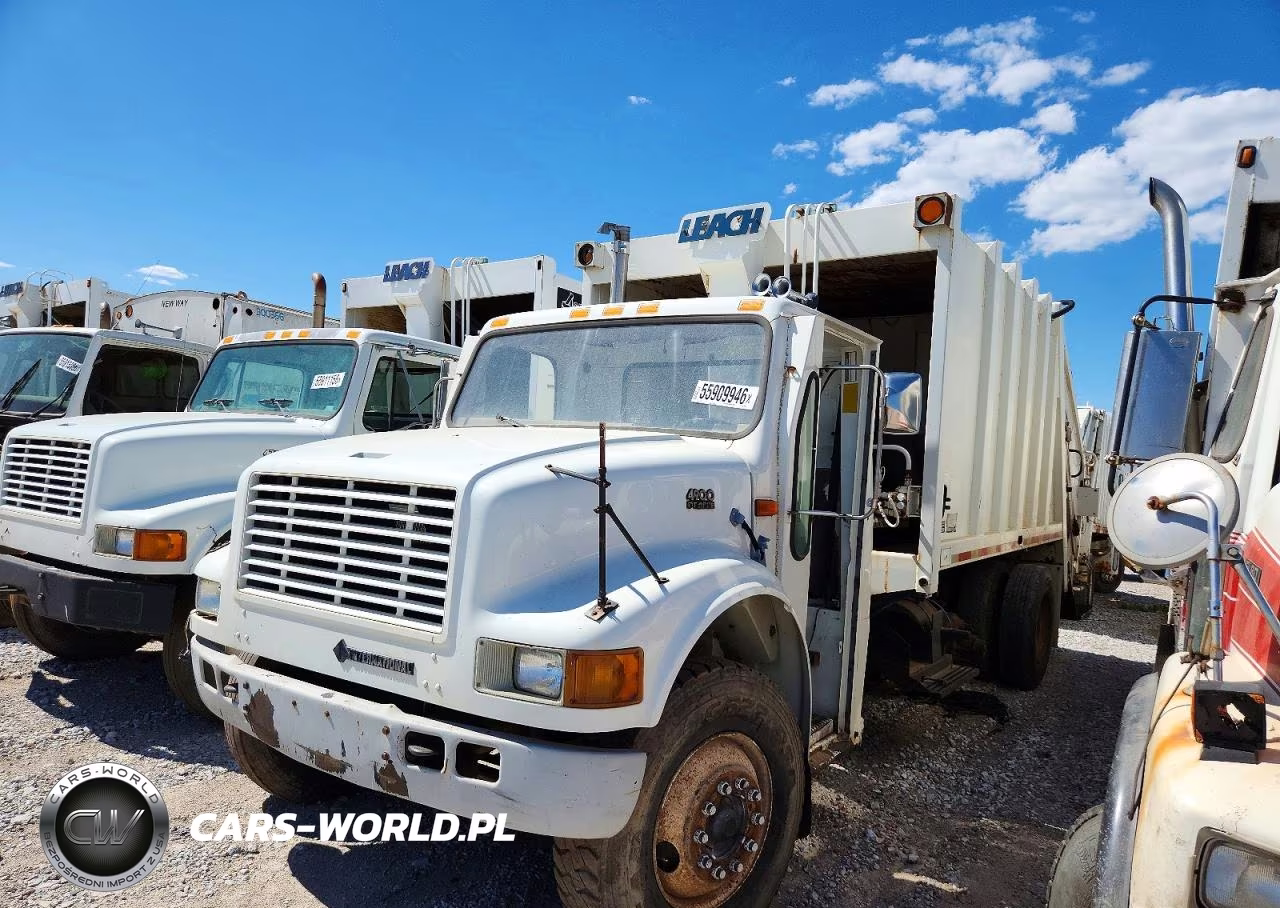 1998 International 4900 Refuse Truck VIN:1HTSDAARXWH545216 - 2