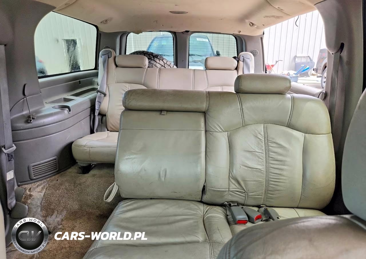 2001 Chevrolet Suburban K1500 VIN:1GNFK16T41J203522 - 10