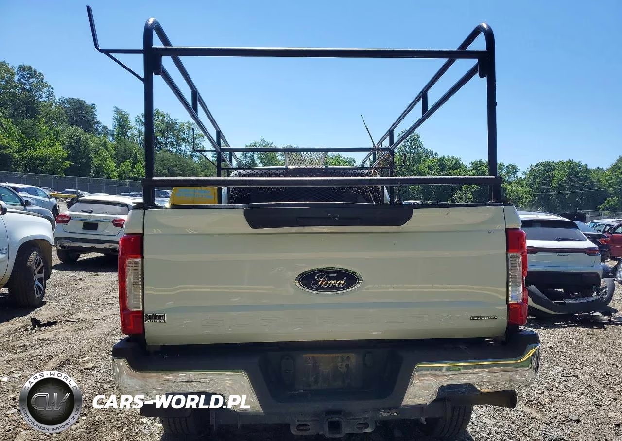 2017 Ford F250 Super Duty VIN:1FT7W2B65HEE92405 - 6
