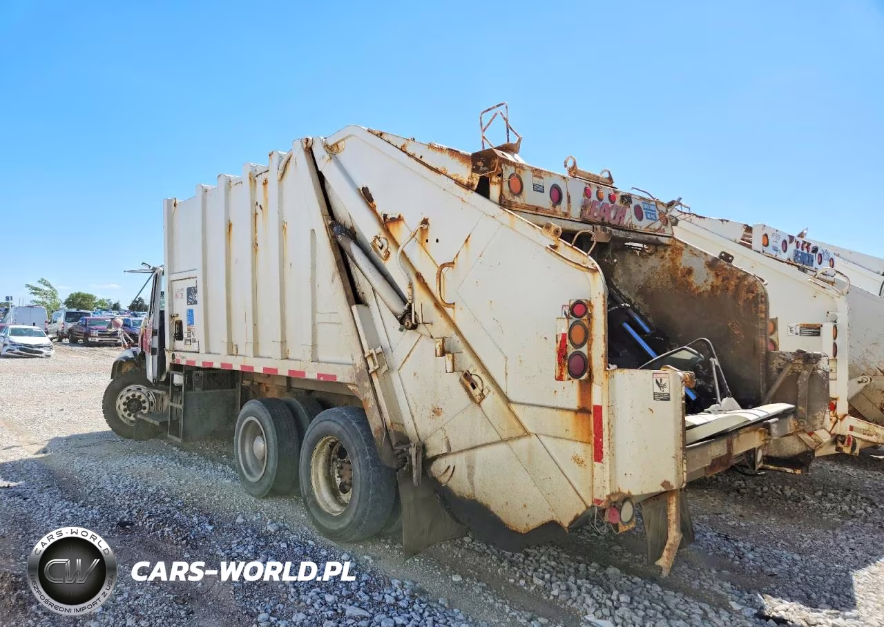 2001 Freightliner Fl80 Refuse Truck VIN:1FVABXBS81HH58362 - 3