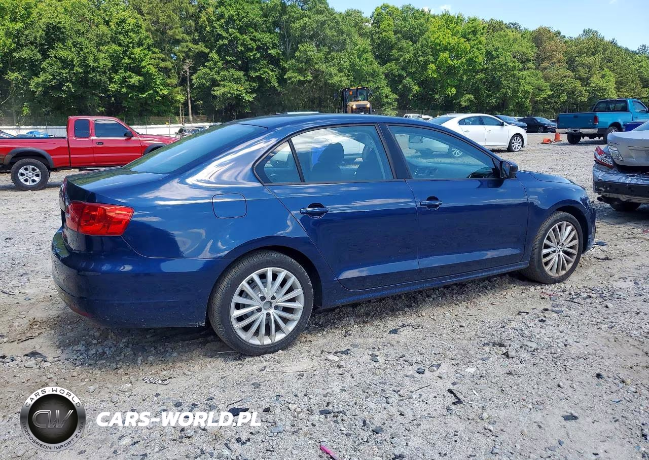 2011 Volkswagen Jetta Base VIN:3VW2K7AJ7BM400363 - 3