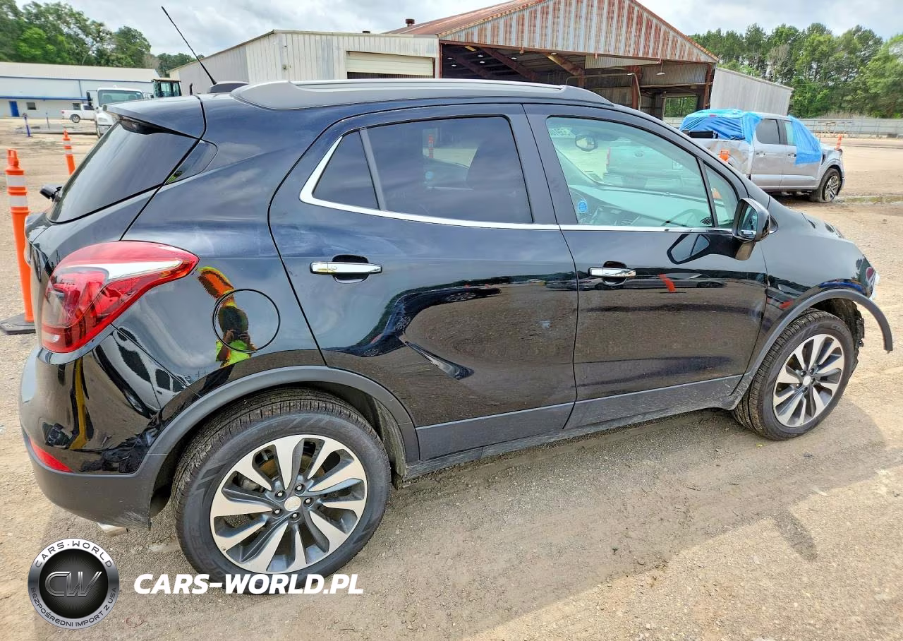 2022 Buick Encore Preferred VIN:KL4CJASM7NB511355 - 3