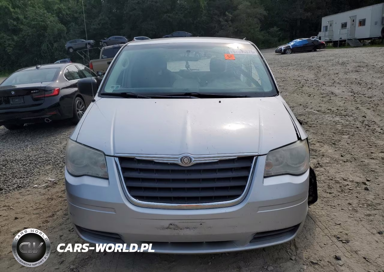 2008 Chrysler Town & Country Lx VIN:2A8HR44H08R125624 - 5