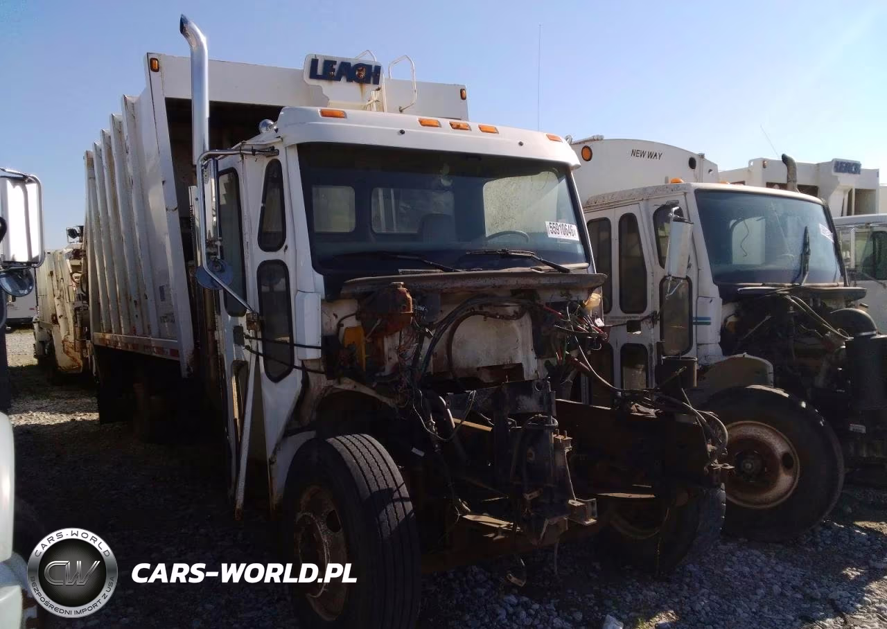 2001 Freightliner Fl80 Refuse Truck