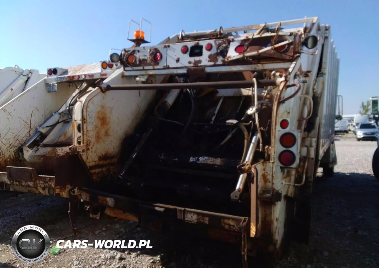 2001 Freightliner Fl80 Refuse Truck VIN:1FVABXBS41HJ95243 - 4
