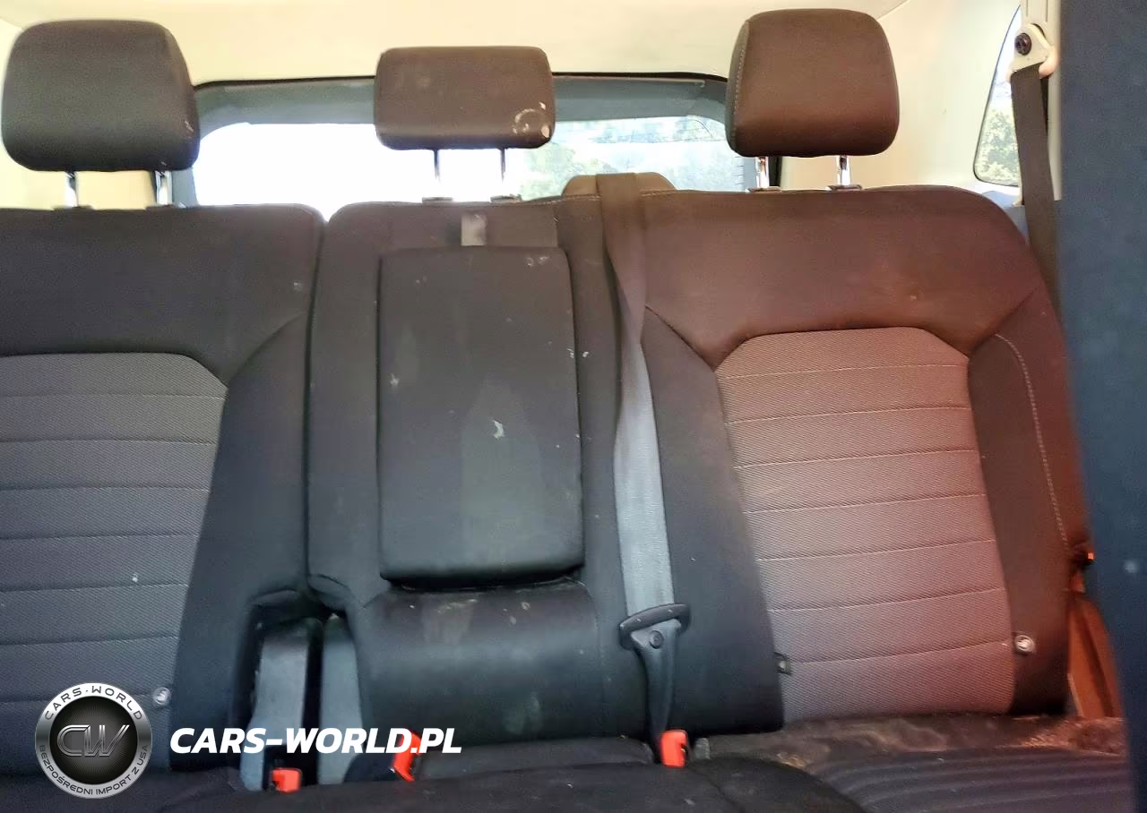 2019 Ford Edge Se VIN:2FMPK3G91KBC17682 - 10