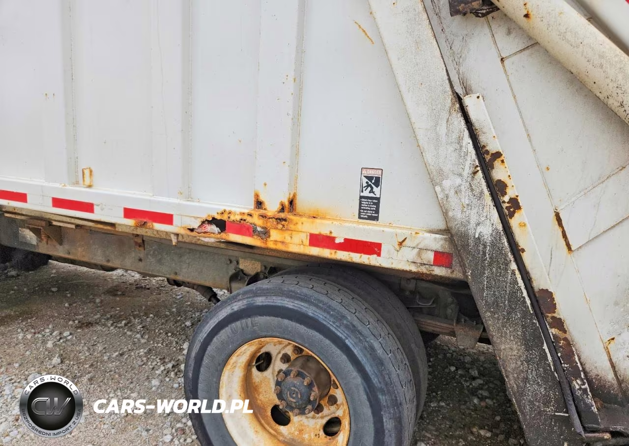 2002 Freightliner Fl70 Refuse Truck VIN:1FVABTAK92HJ54621 - 9