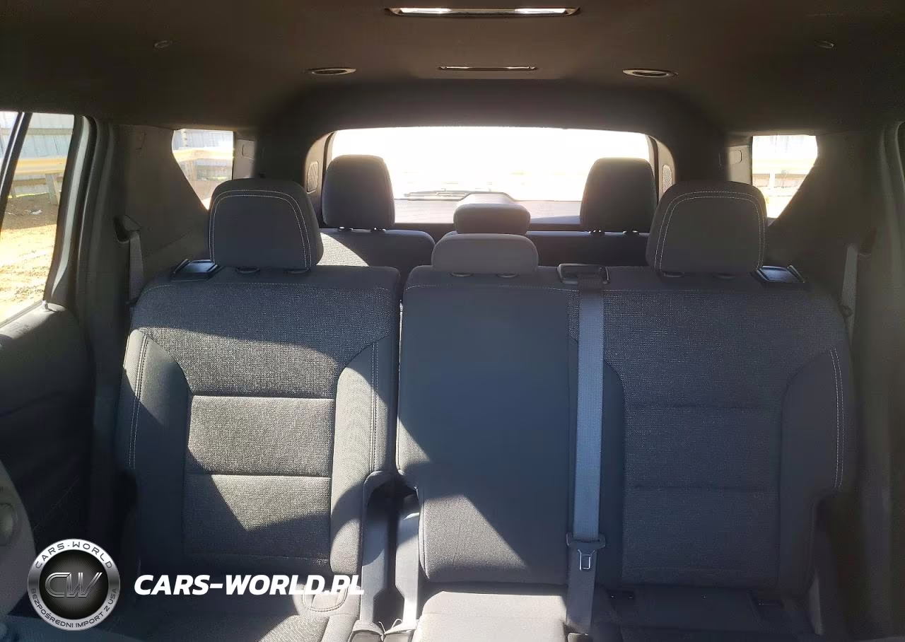 2025 Chevrolet Traverse Lt VIN:1GNEVGRS6SJ137016 - 10