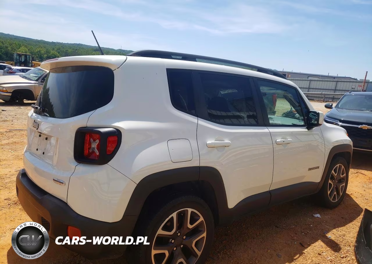 2017 Jeep Renegade Latitude VIN:ZACCJABB3HPE40265 - 3