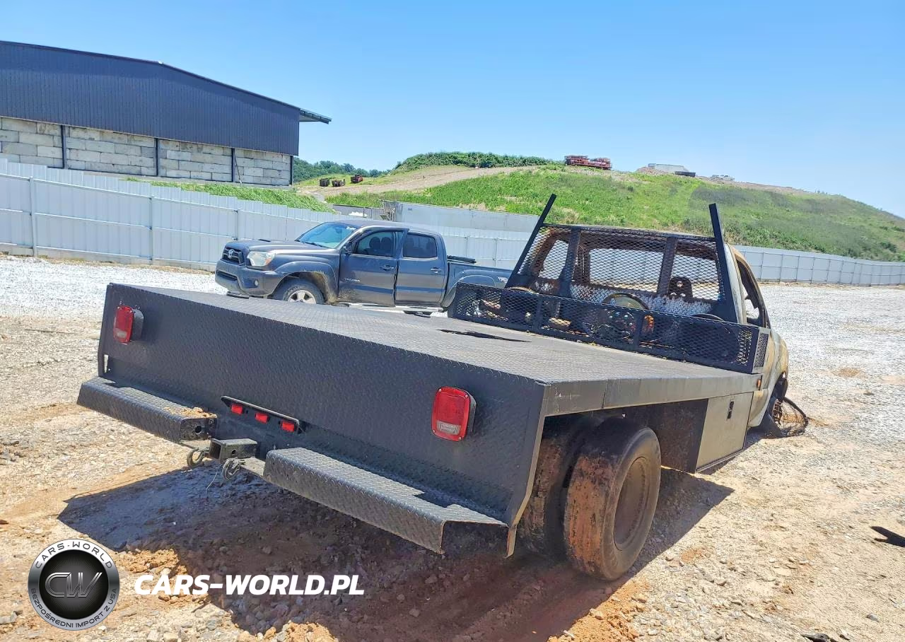 2001 Ford F350 Super Duty VIN:1FDWF36F71EC40183 - 3